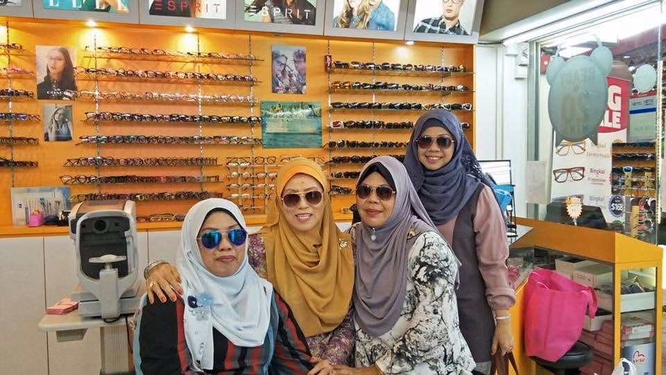 Precision Optical Craftsmanship